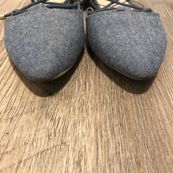 Jennifer Lopez Gladiator Flats in Denim, size 8.5 - Picture 5 of 5